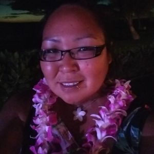 Meet your Posher, Crystal